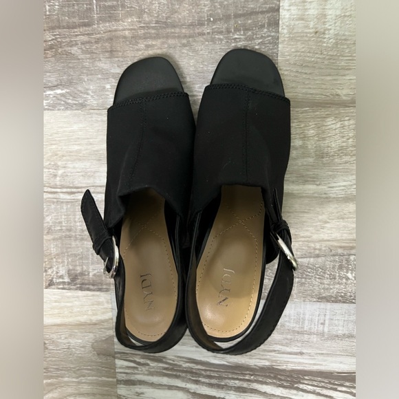 NYDJ® Lyssa Heeled Sandals 8.5M - Picture 4 of 8